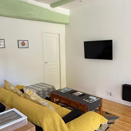 La Bastide Aux Iris - Les Capucines Apartment Villecroze Ngoại thất bức ảnh